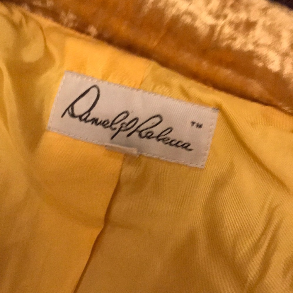 Daniel & Rebecca crush velvet Jacket - Picture 7 of 8